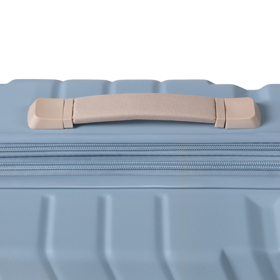 Medium (107L) Expandable Hard Shell Suitcase